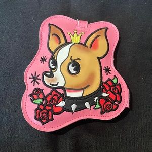 NWT - FLUFF LUGGAGE TAG - Dog with a crown and flowers